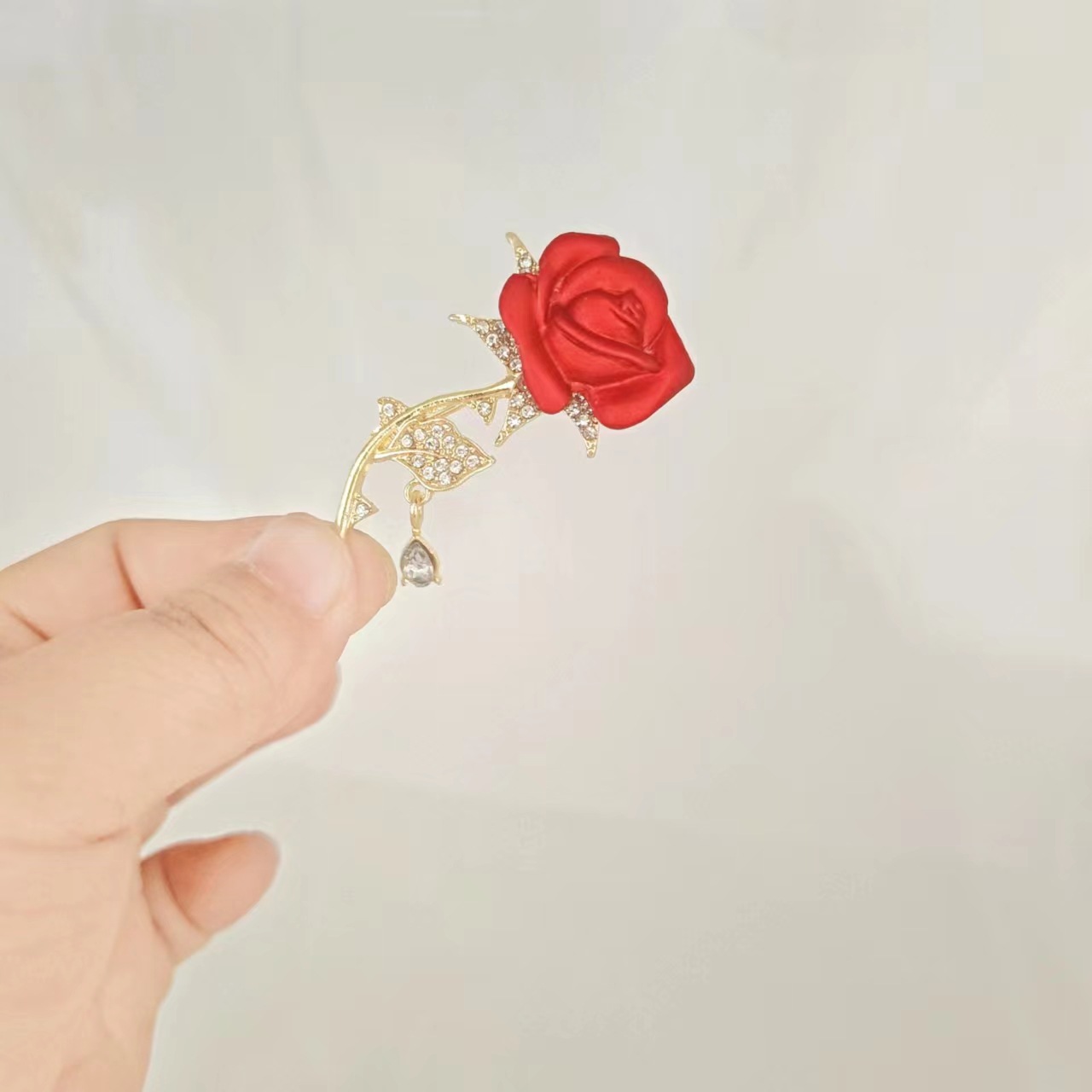 5:Pendant rose