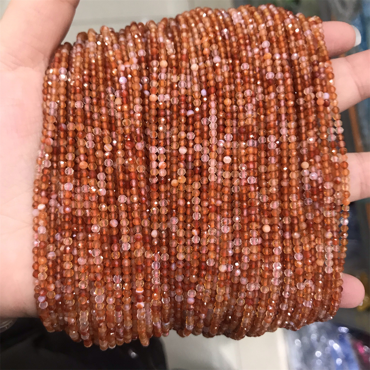 Cut round beads: 2mm