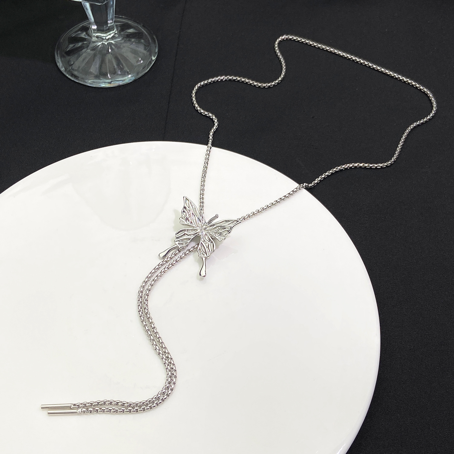 3:03 white k0444 (alloy)