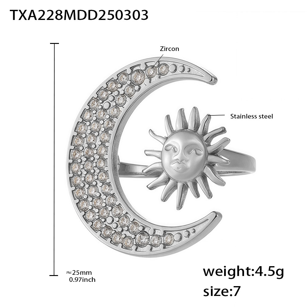 Steel-colored white zircon ring