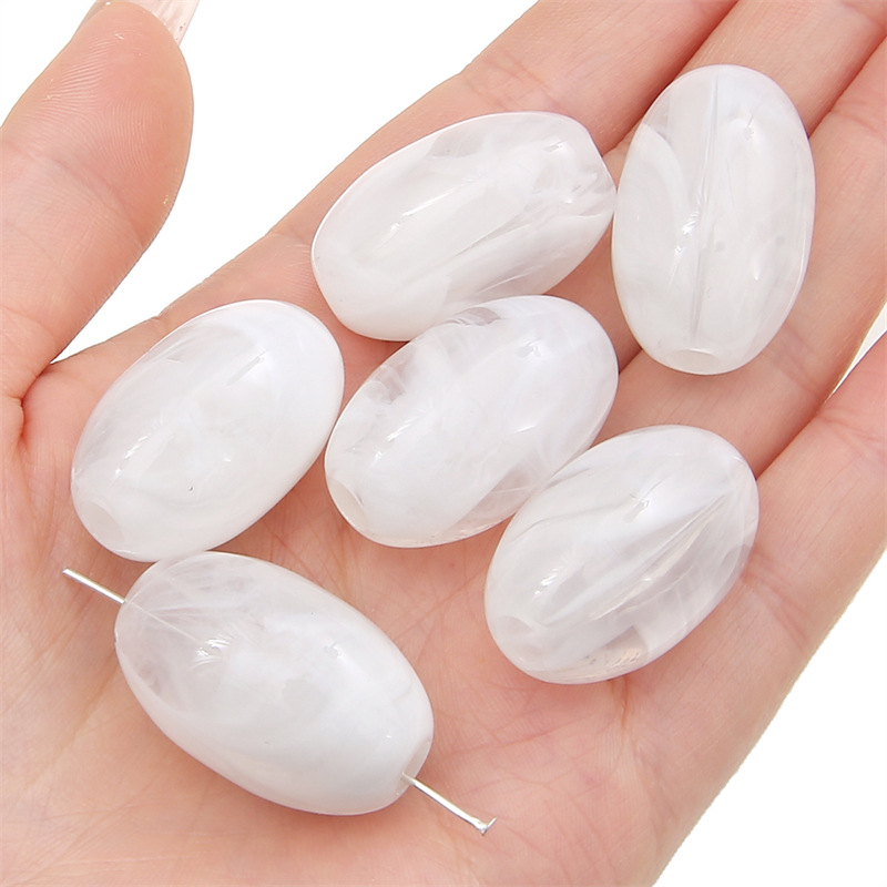 1:White oval beads 18x 29mm/ aperture about 5mm 5/bag