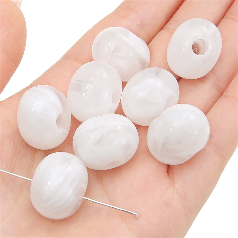 14:White ibe beads 20x17mm/, hole diameter about 5mm, 5 pieces/pack (about 17 grams)