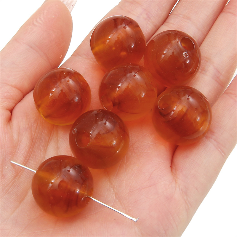 33:Large packaging amber beads 20mm/ aperture about 5mm 500 g/bag about 120