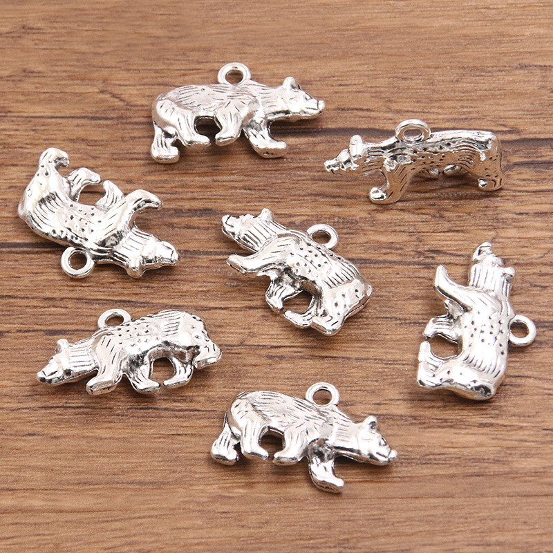 1:staroitné stříbrné barvě