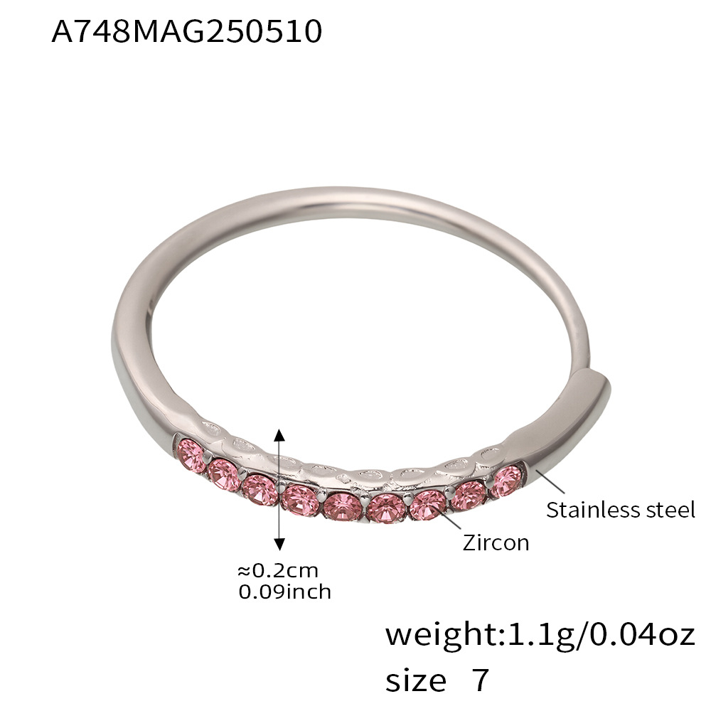 A748- Steel pink zircon