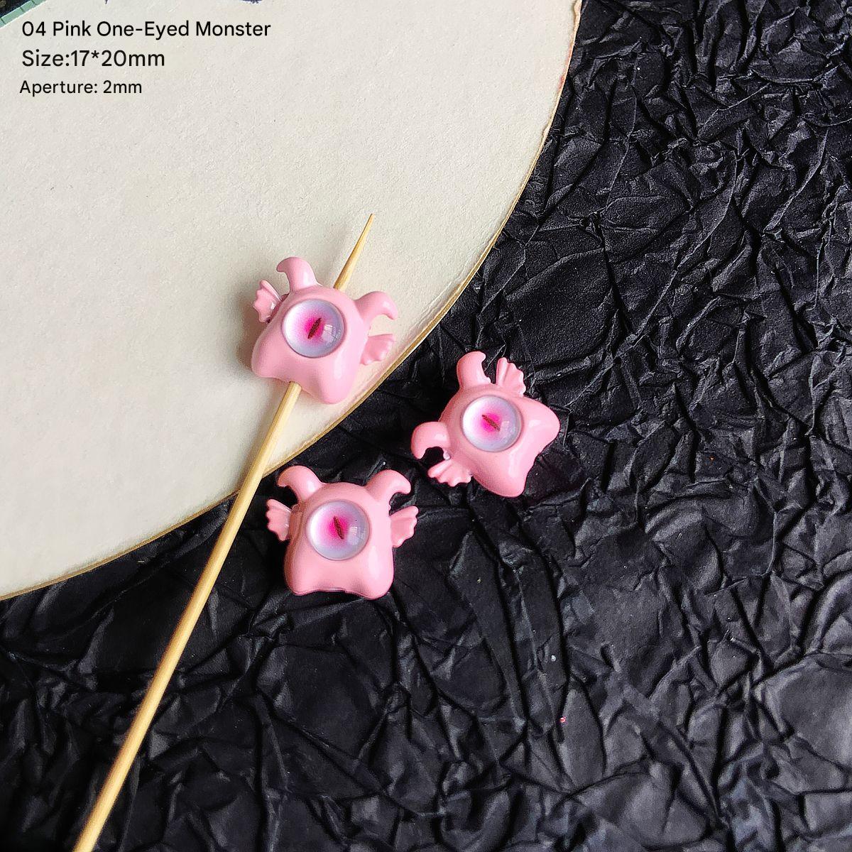 4:04 /17x20mm/pink one-eyed little monster (1)
