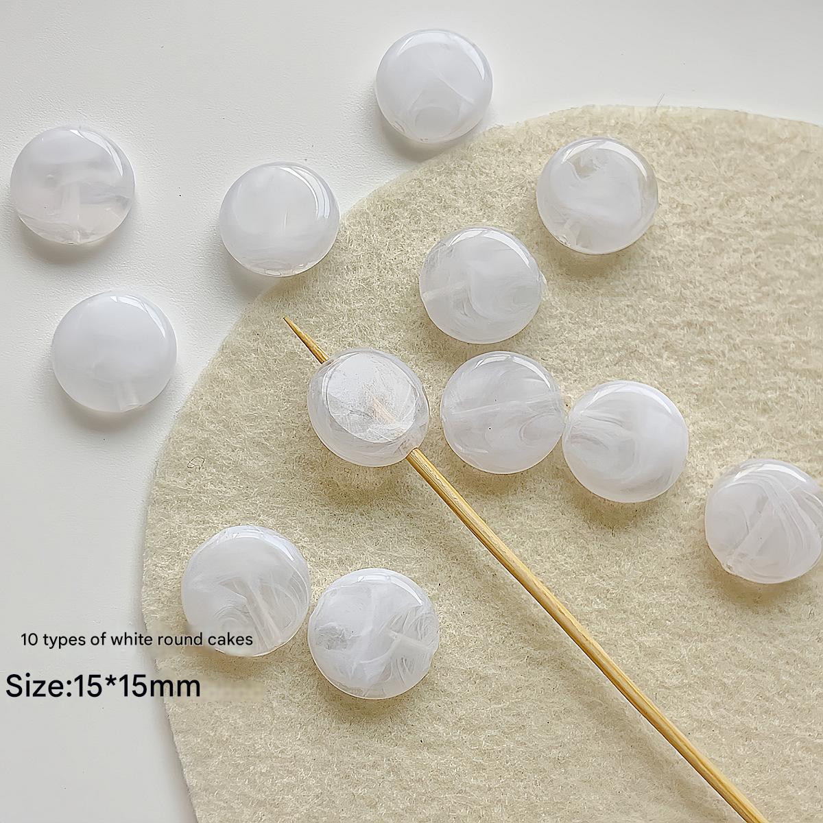 10:10 /15x15mm/White round cakes (10)