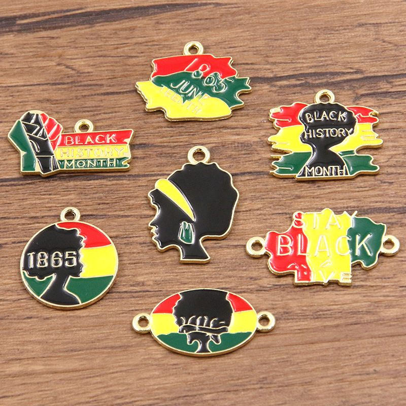 Each pack of 7 items weighs approximately 8.2g