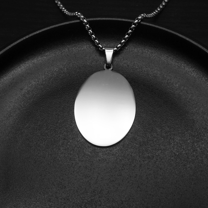 17:Oval without chain