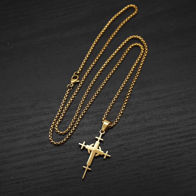 18:C style gold with 2mm55cm square pearl chain