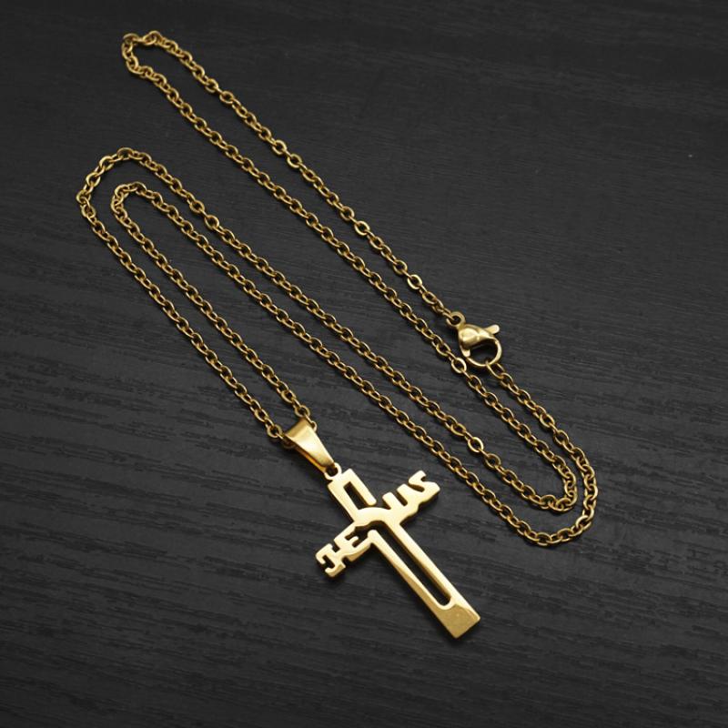 5:Model a gold with 2mm50cmo chain