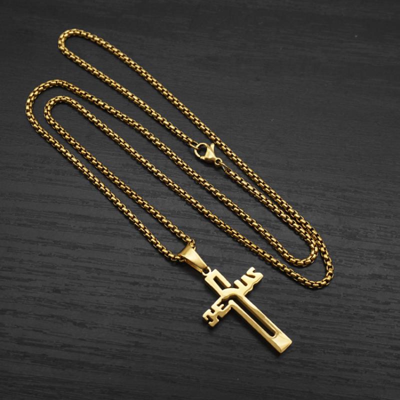 6:Model a gold with 2mm55cm square pearl chain