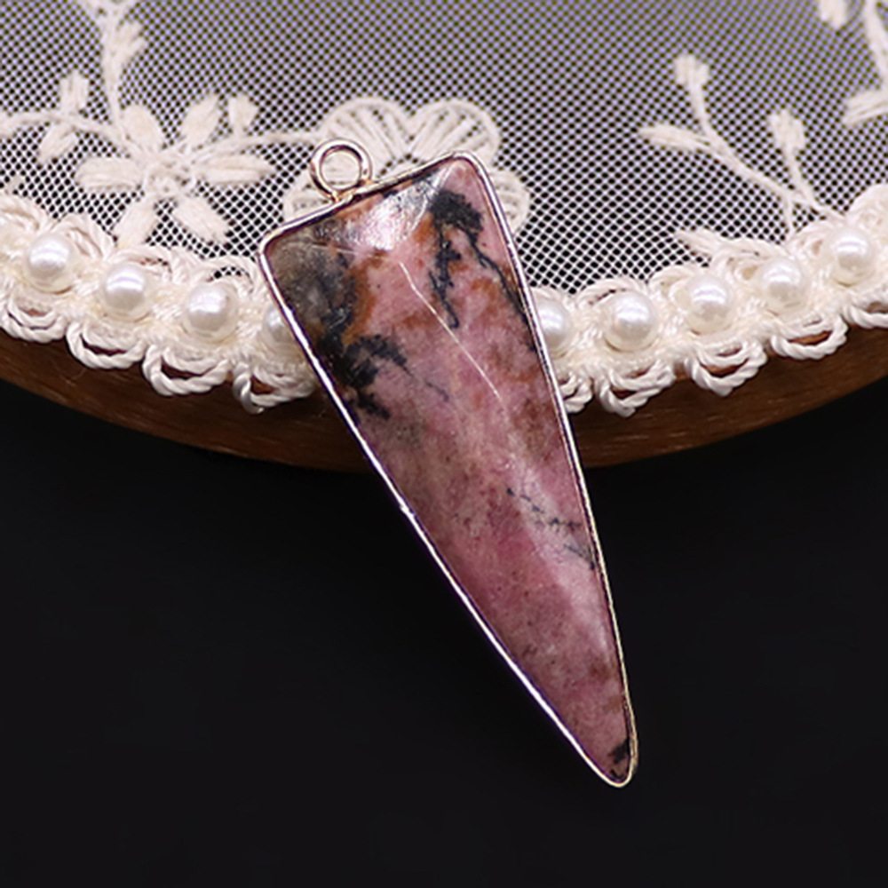 Black lines and red stripes