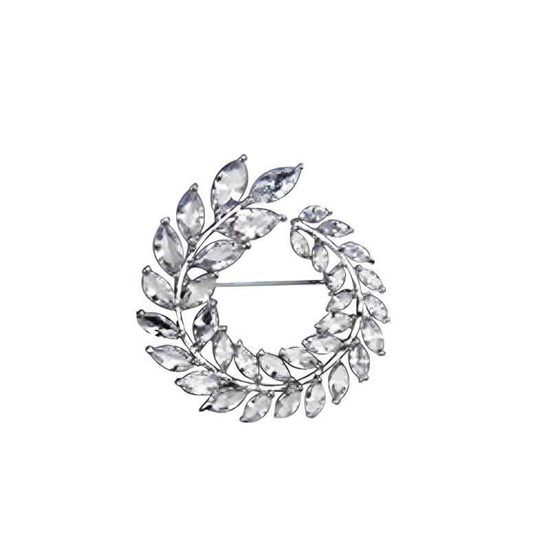 1:Platinum  brooch