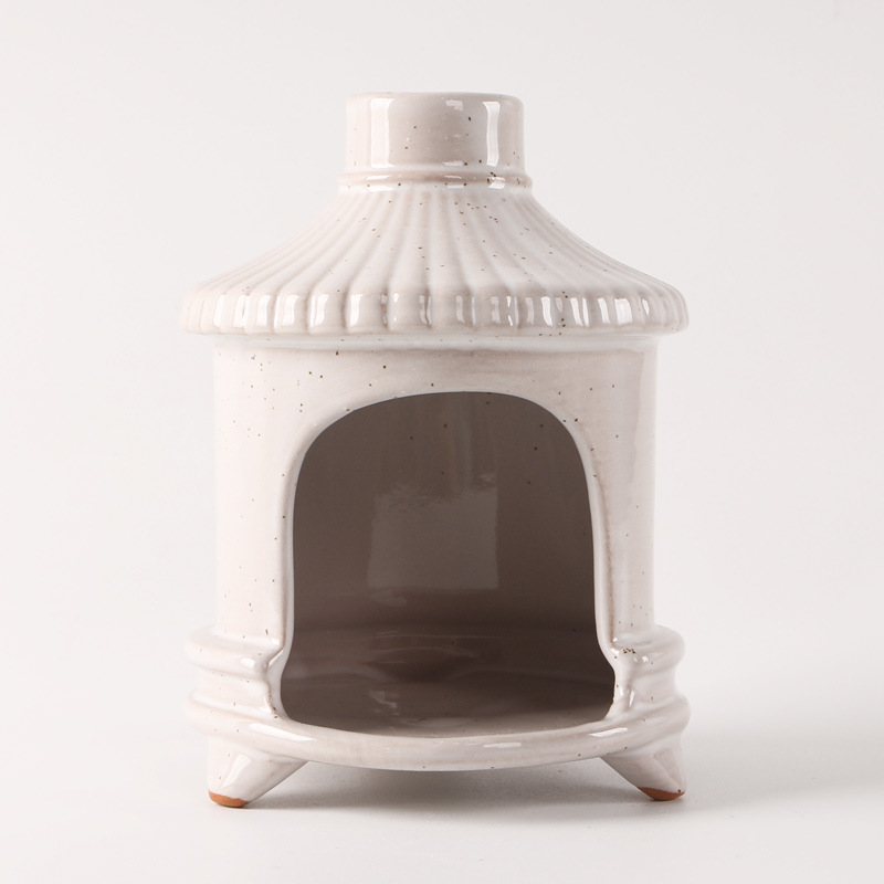 4:The treasure furnace is a little white