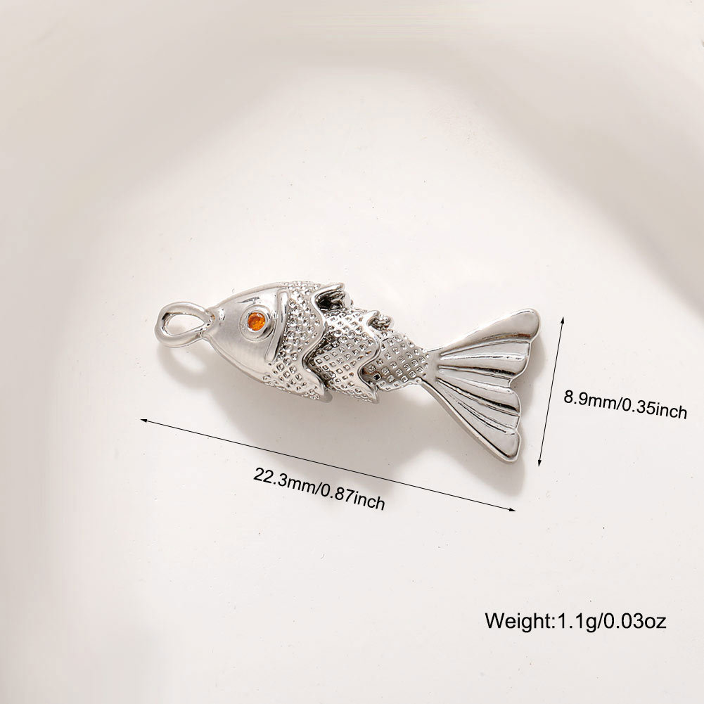 22:White k three-section fish