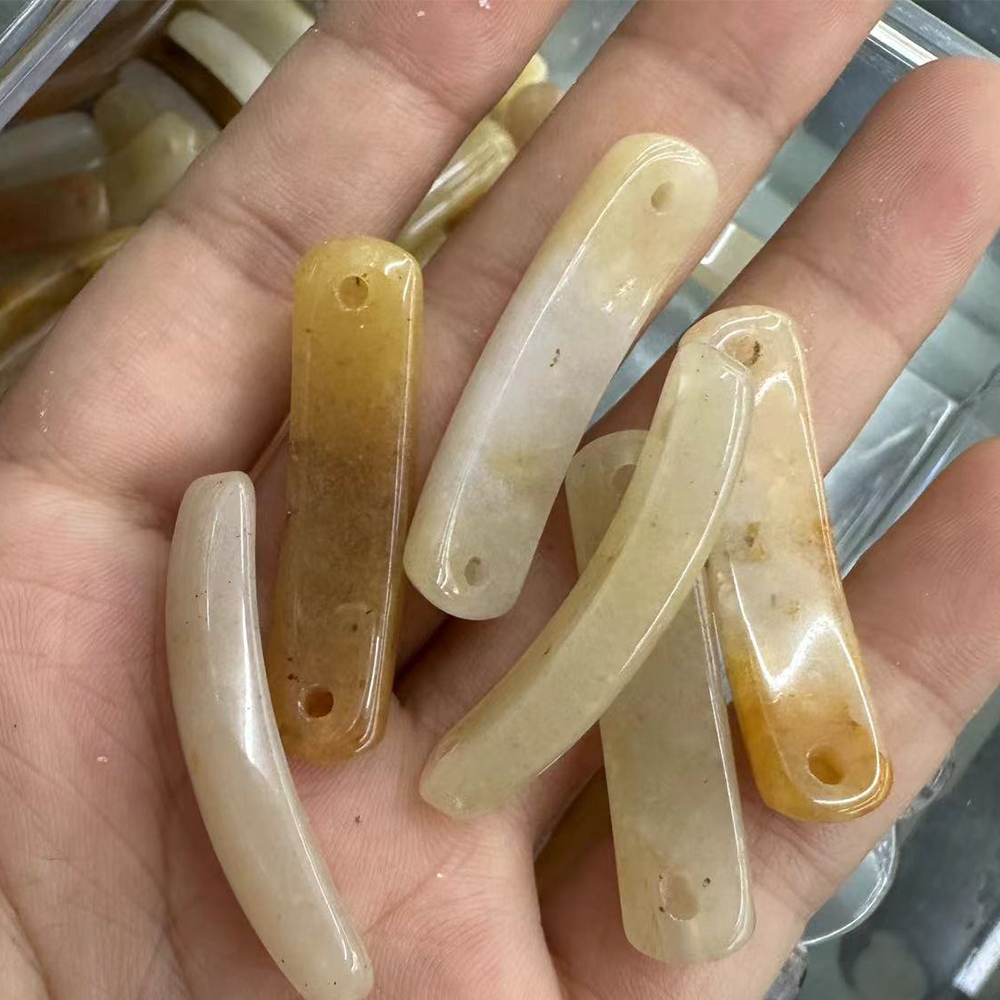 Natural Topaz 36-38mm*10*7-8mm