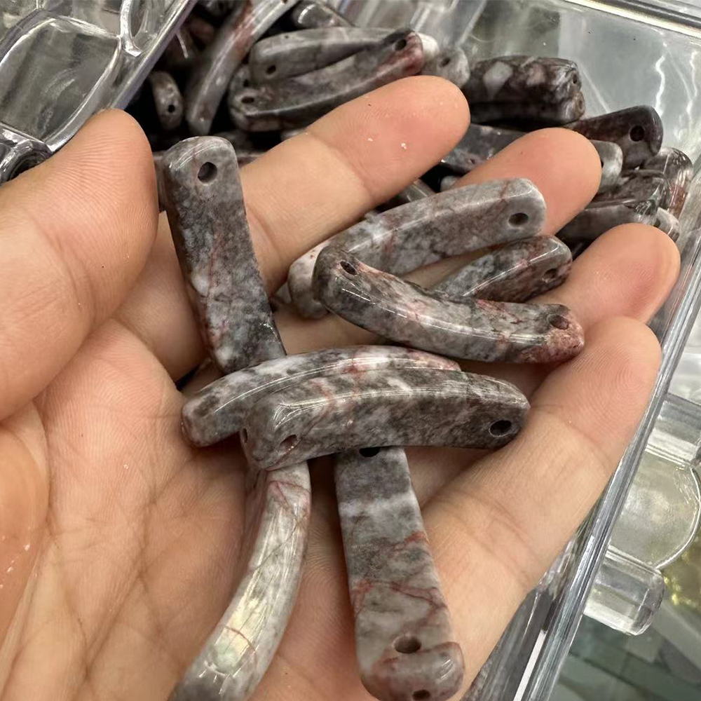 Red Line Stone 36-38mm*10*7-8mm