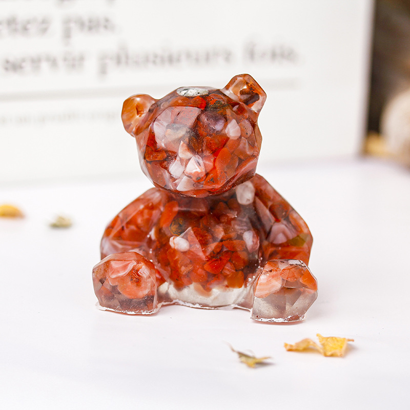 20:Red agate mirror bear