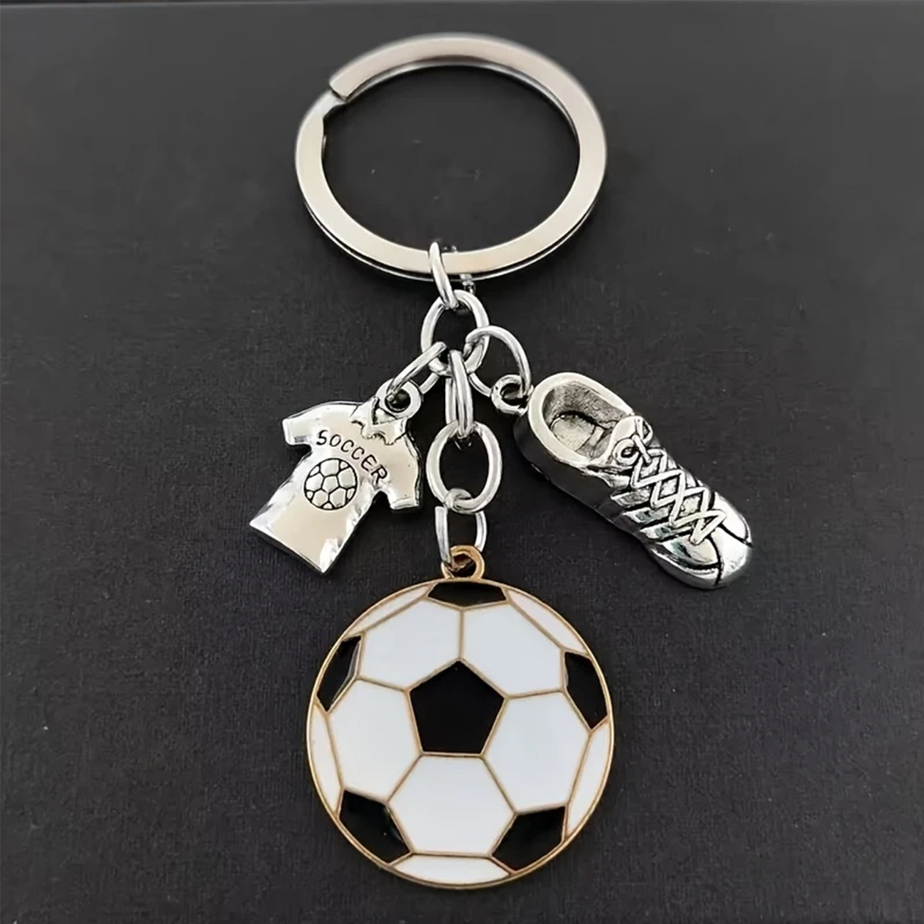 2:[football key chain + cardboard] opp separate bag packaging