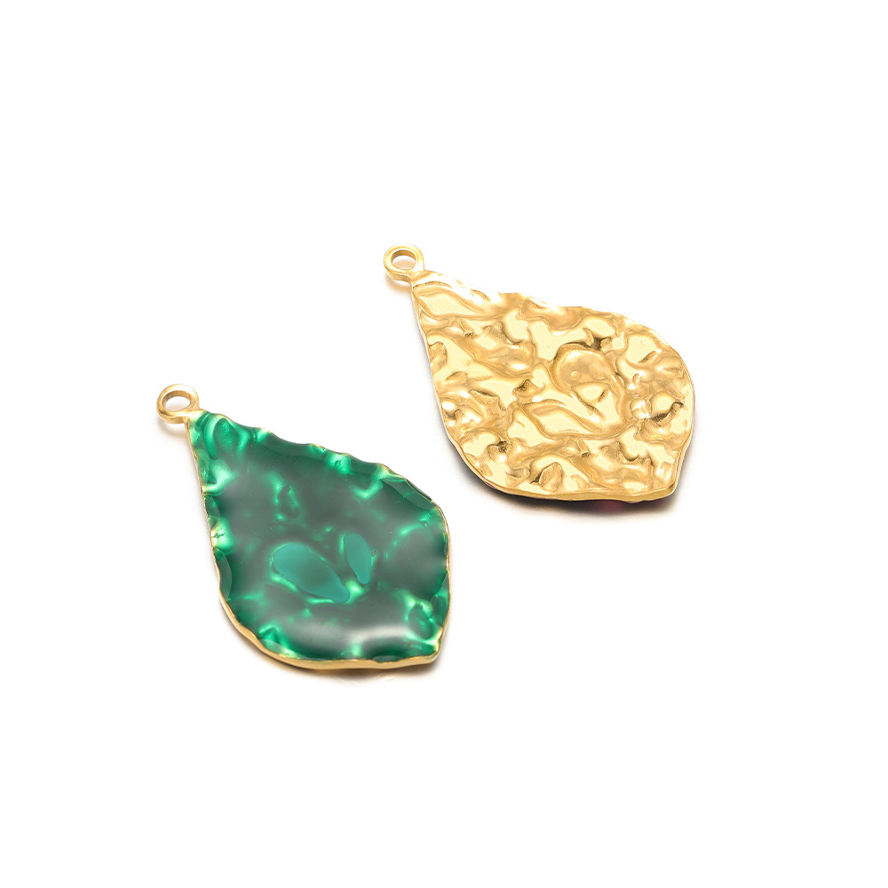 11:40*23mm golden wrinkled water drop single side dripping oil inside 2.3mm single hole green