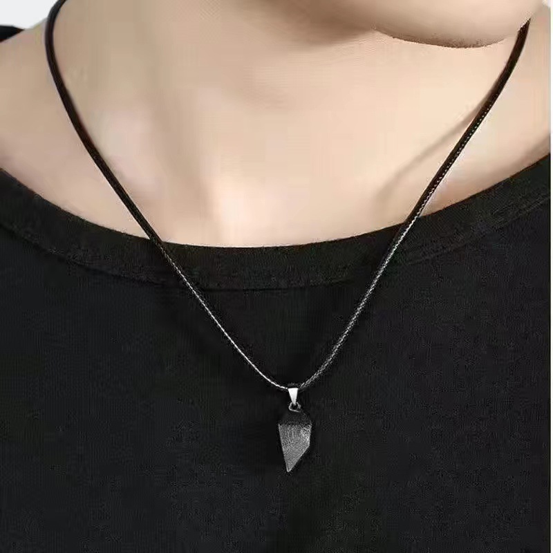 1:Black Rope Black Pendant (Tongdu Gun Black)