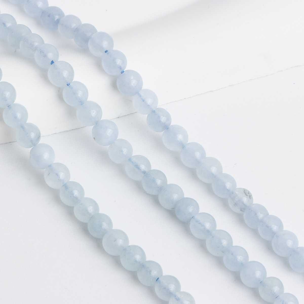2:4mm aquamarine ball beads gray style