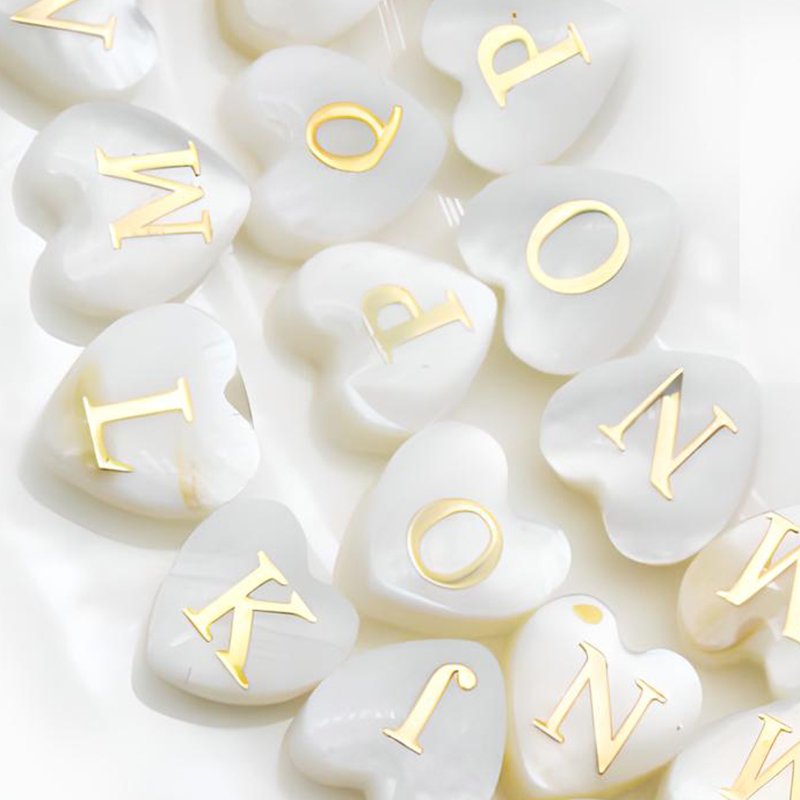 3:Love white shell horizontal hole