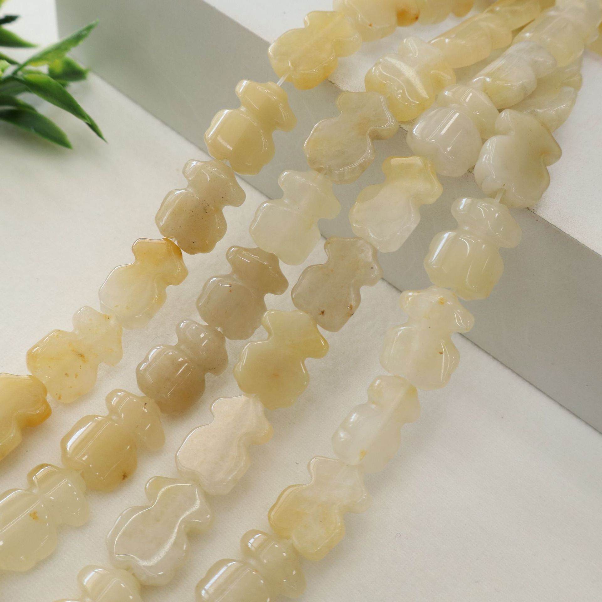 Light yellow jade