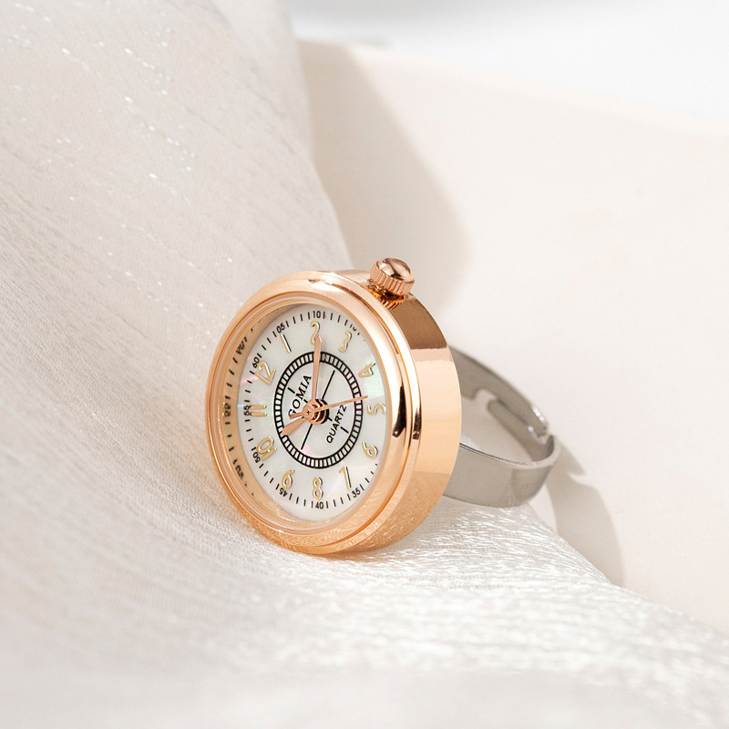 4:růže zlatá barva