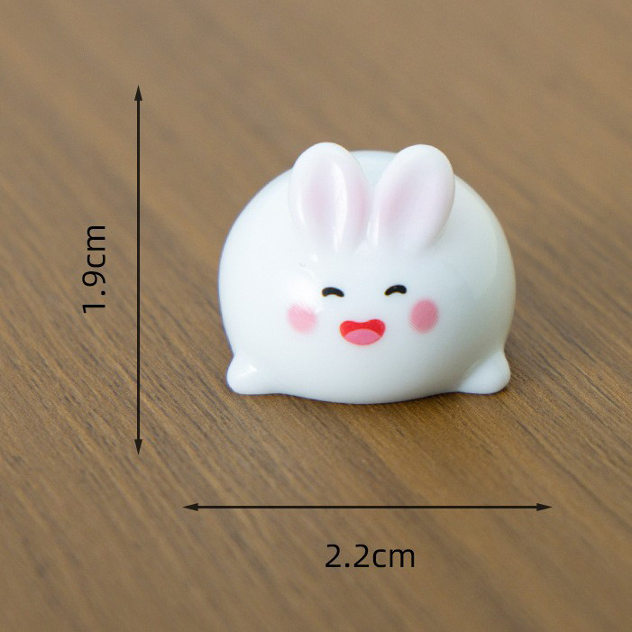 Lying on the ground, tangyuan rabbit