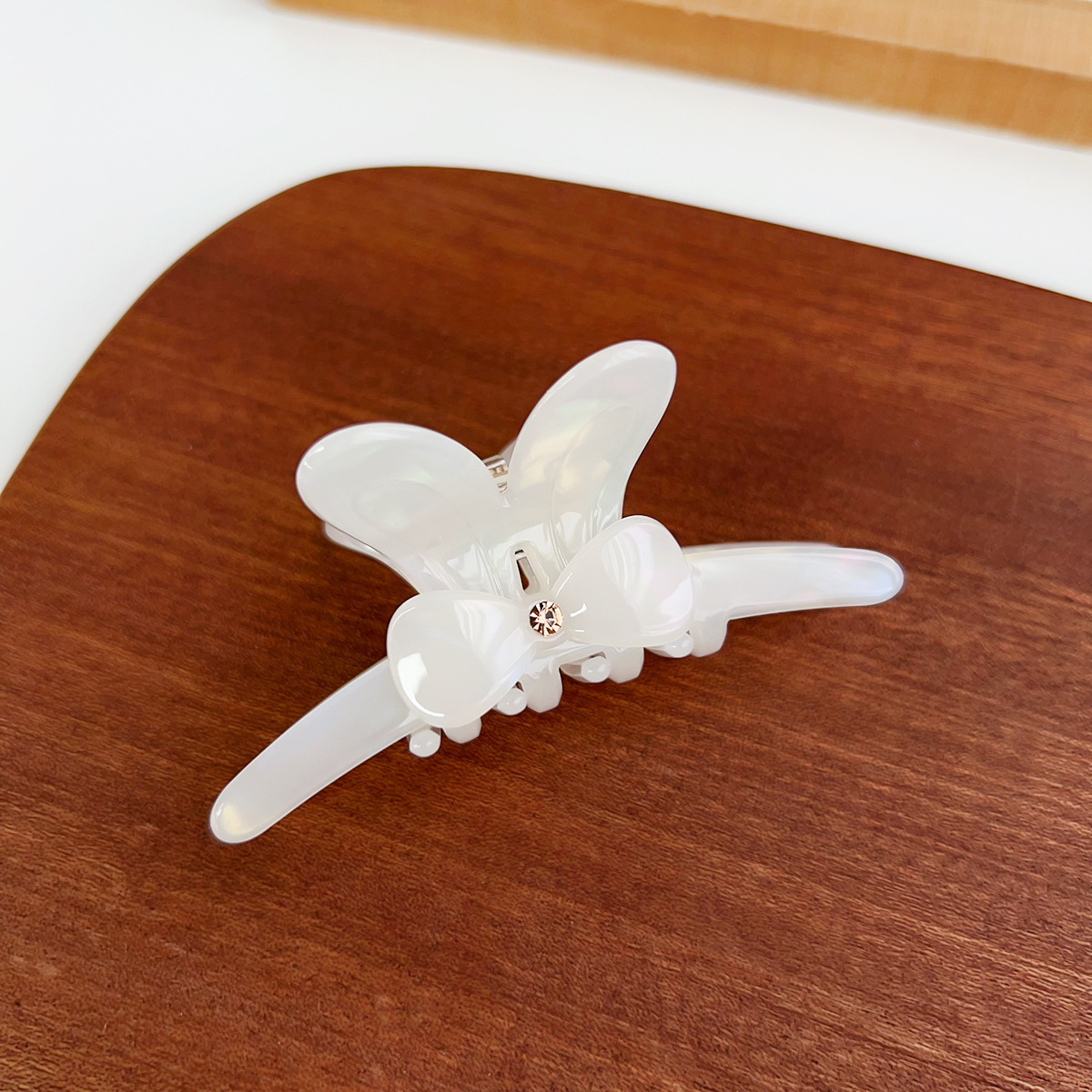 2:Mermaid White-Small