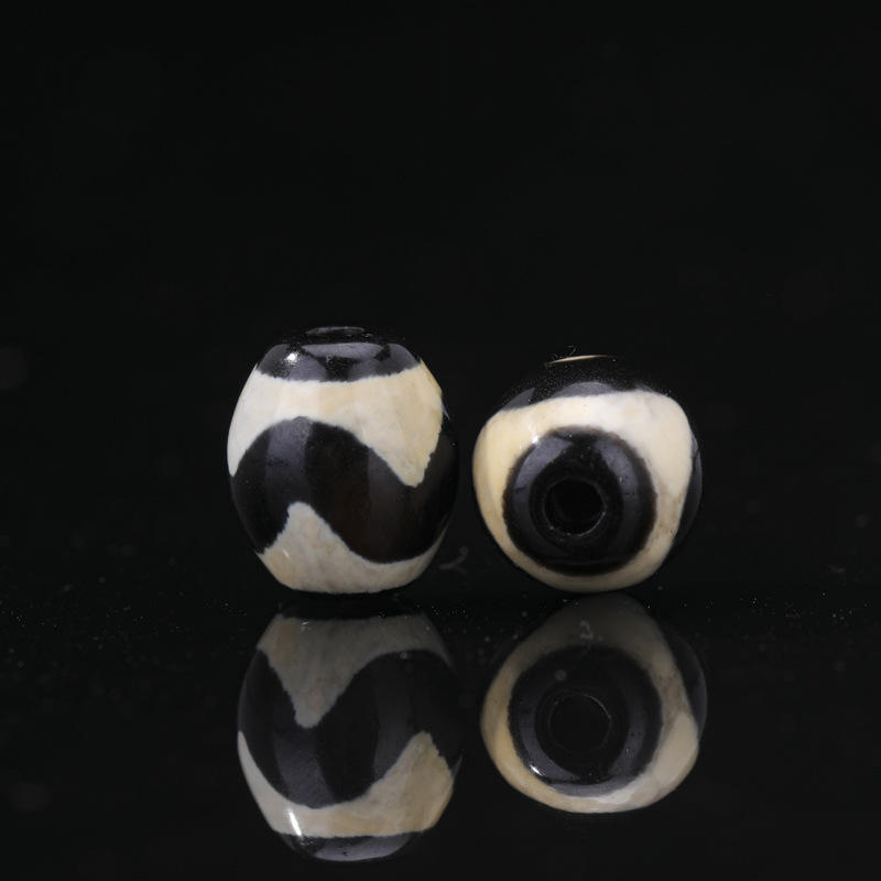 Invisible 11X13 tiger teeth