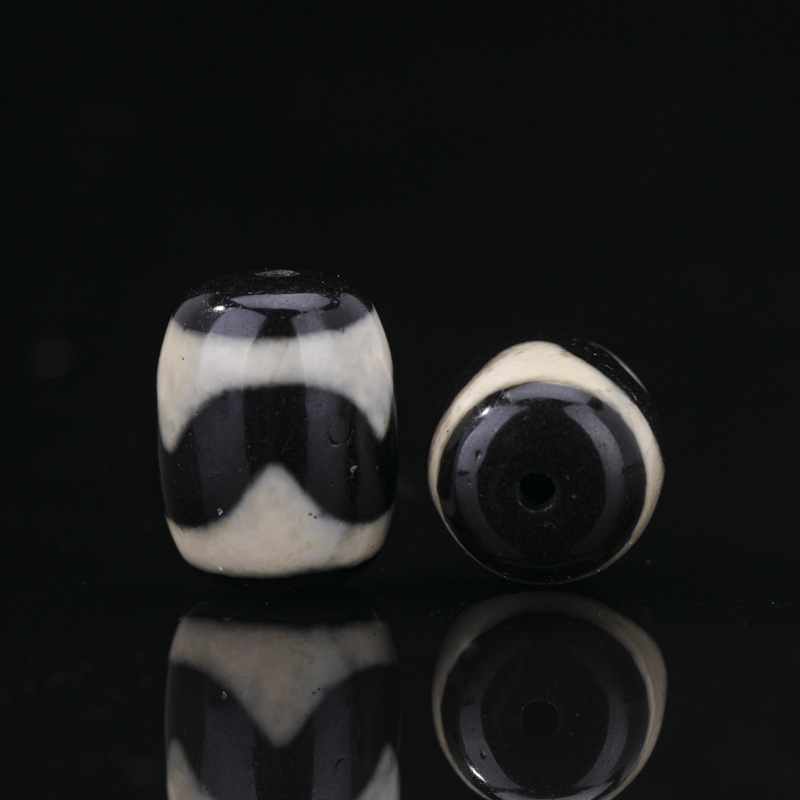 Invisible 12X16 tiger teeth