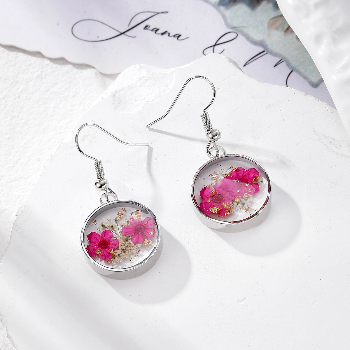 2:Silver-edged rose red narcissus (silver hook)