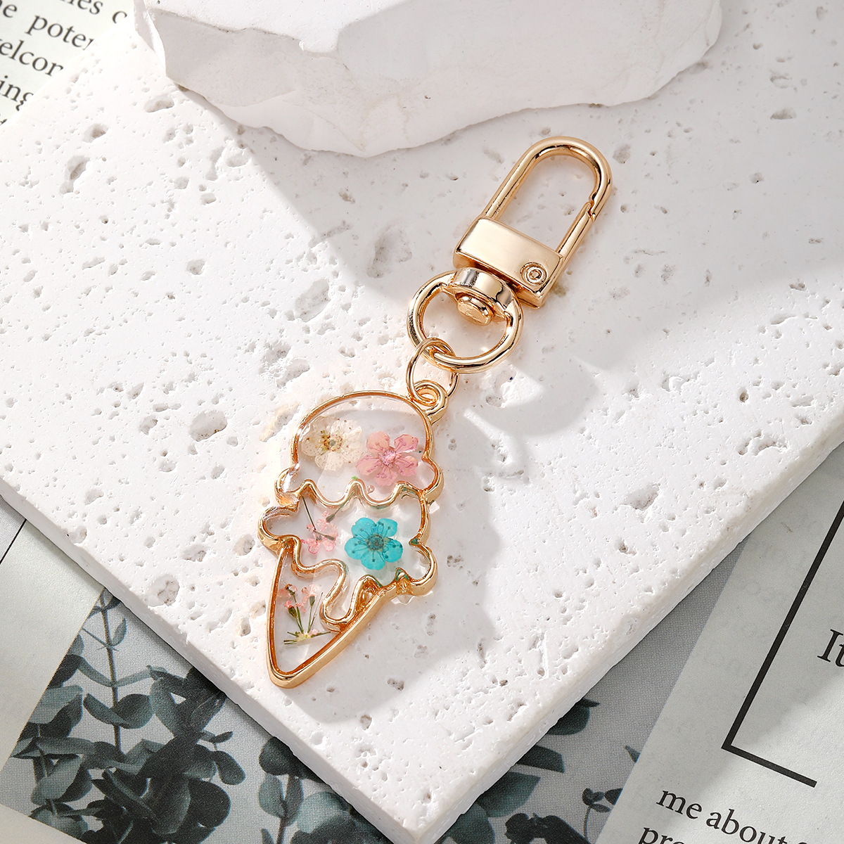 6:Ice cream powder blue and white flowers