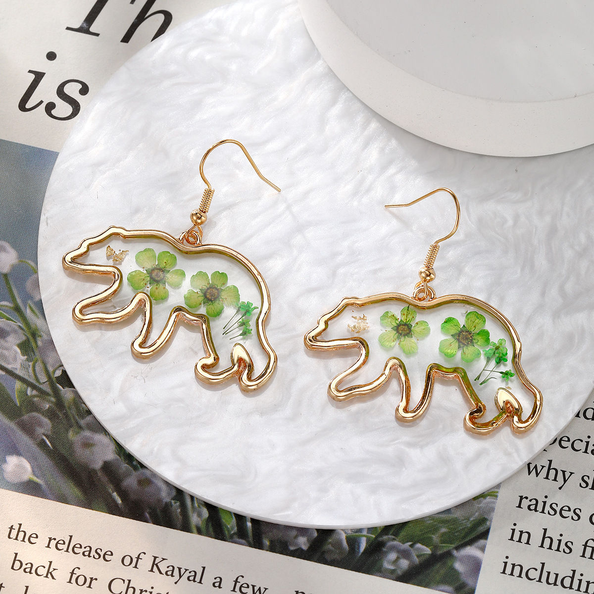 4:Green flower polar bear