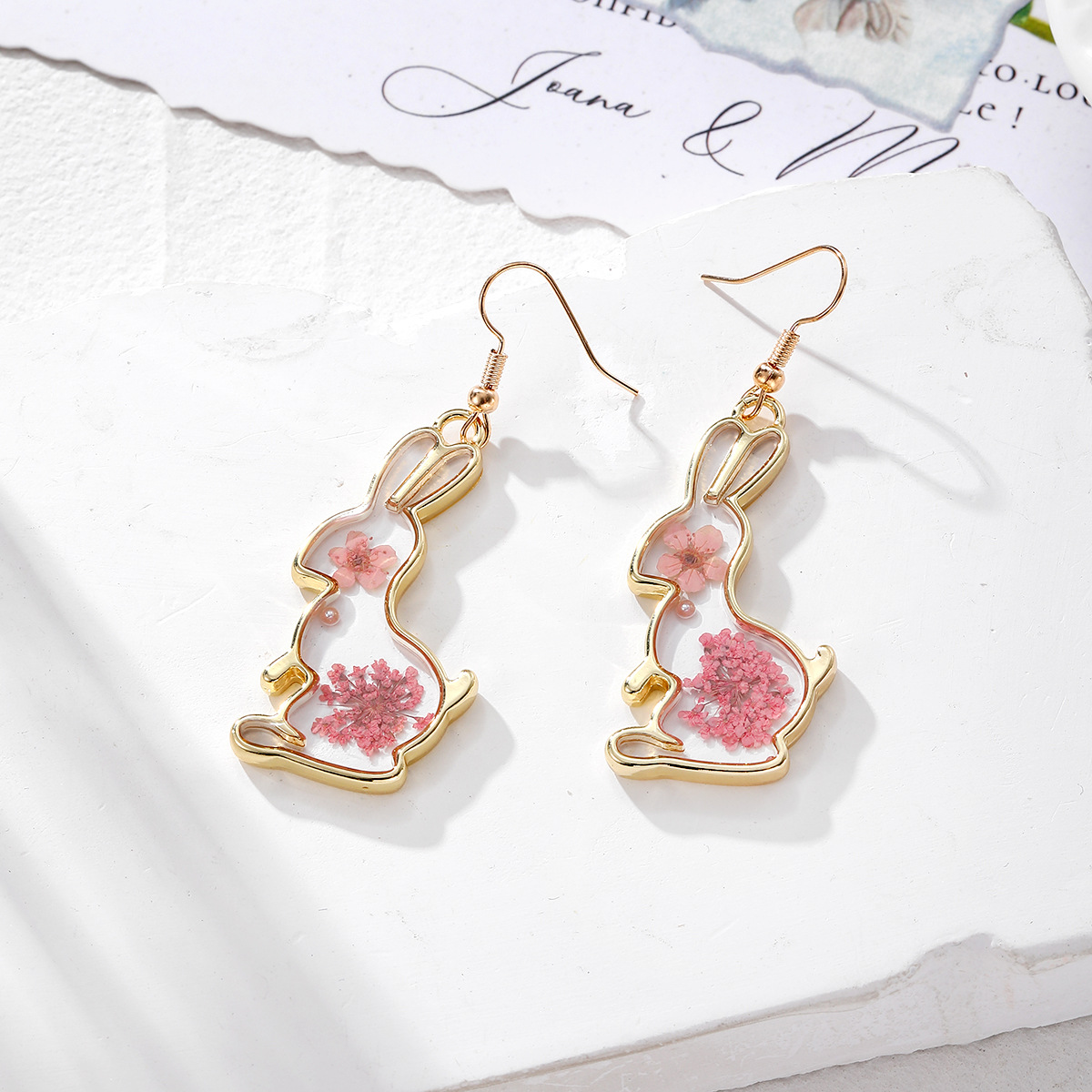 9:Pink flower rabbit (gold hook)