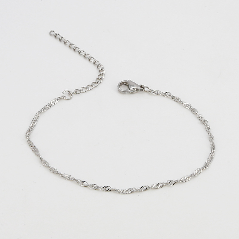 3mm/17cm  with 5cm extender chain