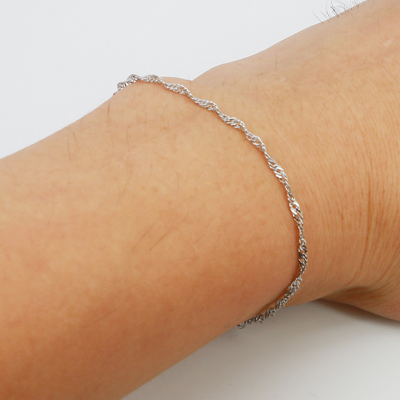 4mm/17cm with 5cm extender chain