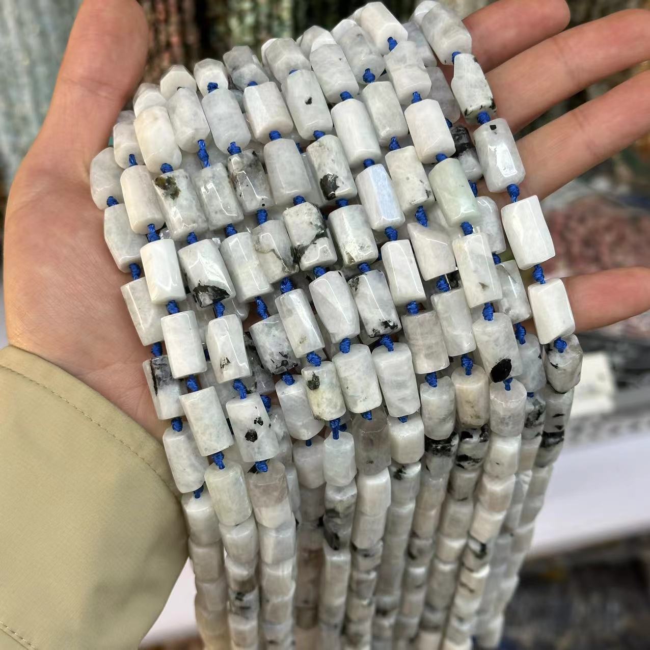 India blue moonlight about 8*15mm (large particles