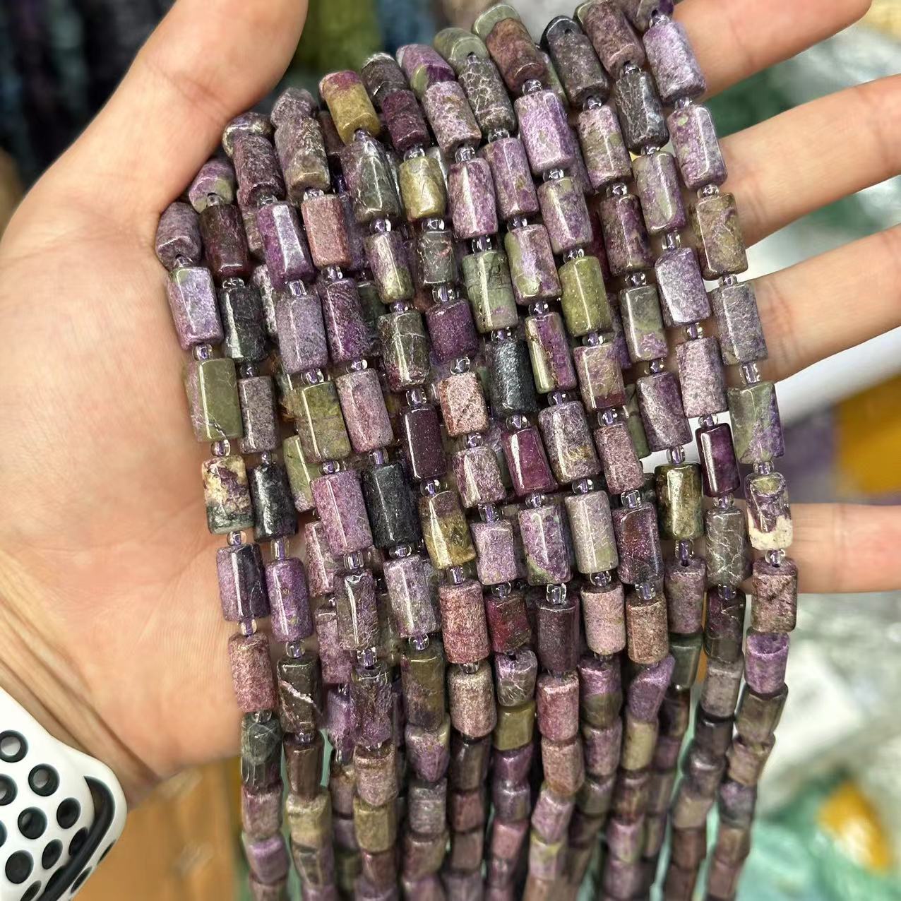 Su Yingshi about 6*11mm (small particles, smooth s