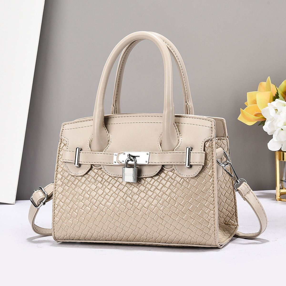 Light khaki