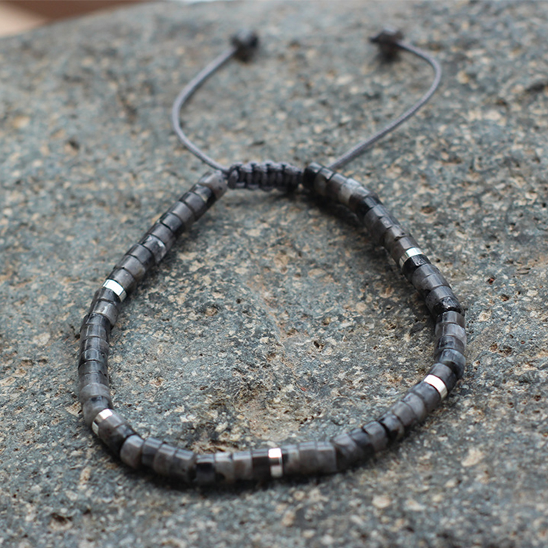 45:Black glitter silver spacer