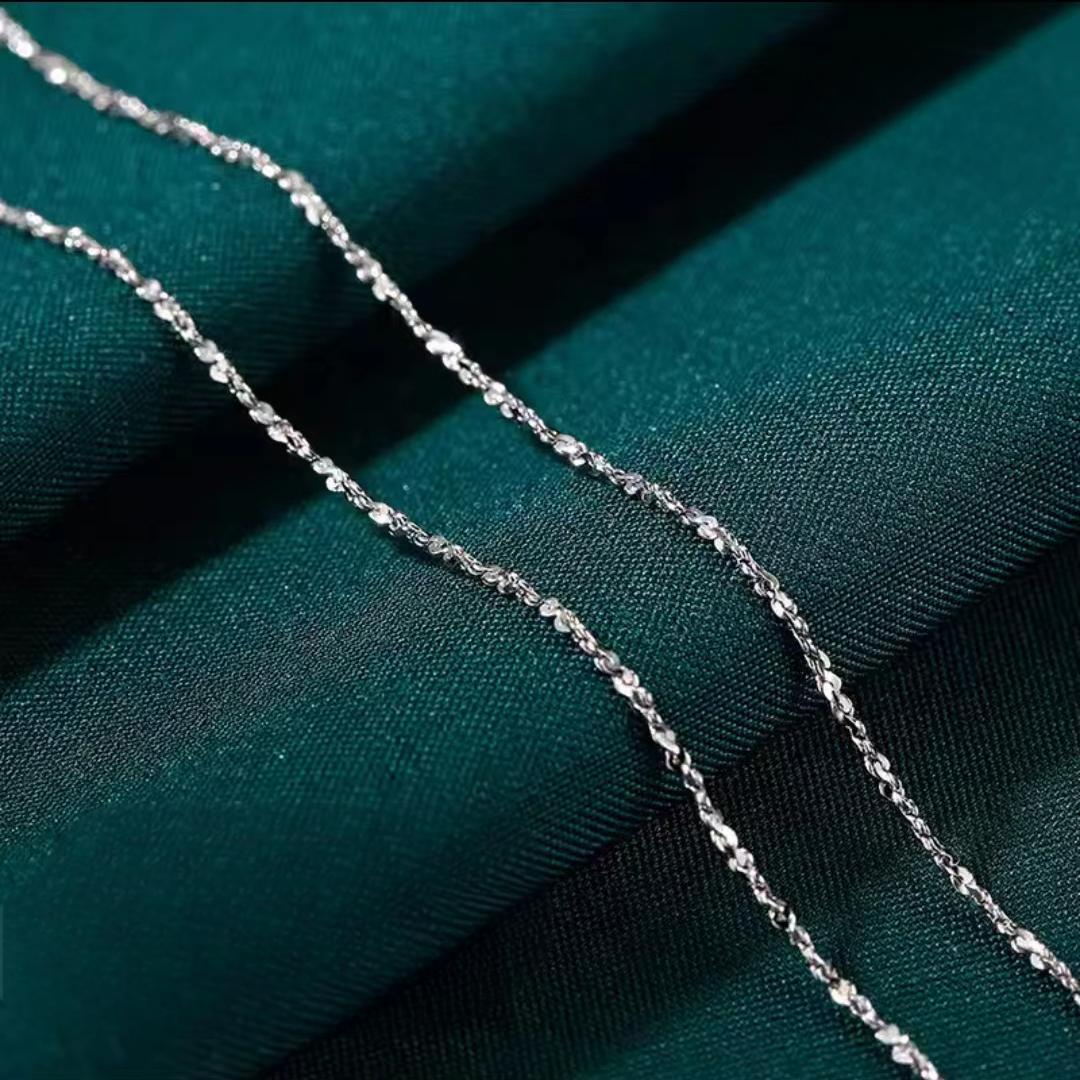 13:Gipsophila -40cm with 5cm extender chain-White