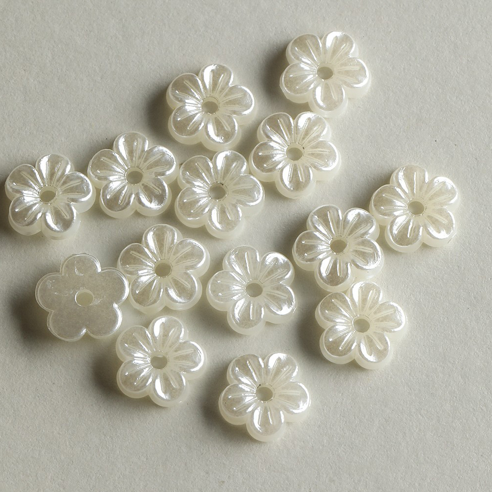 4:#4 off-white five-petal flowers 8mm (20 pieces)
