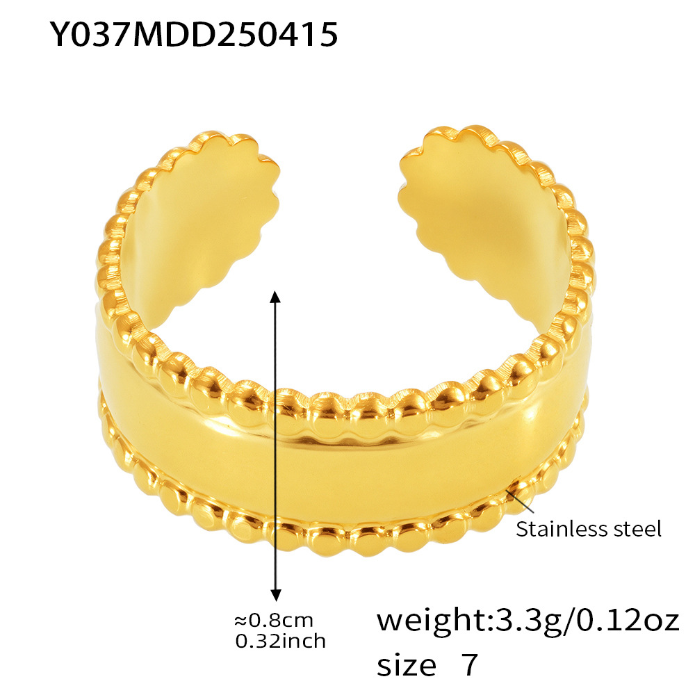 9:Y037-gold ring