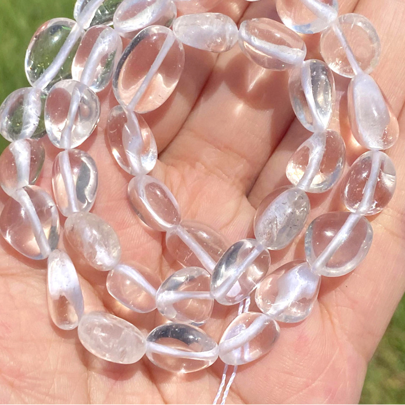 1:10-13mm shaped white crystal
