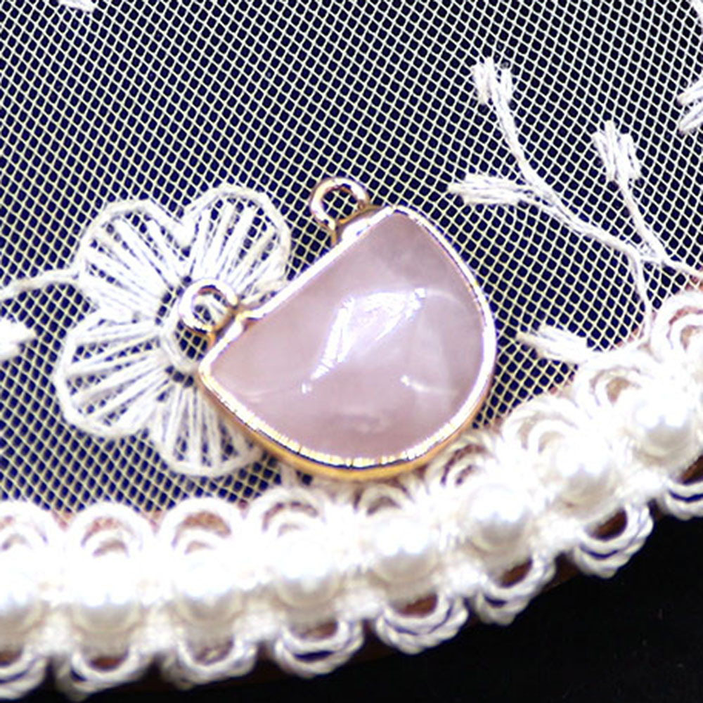 3:Rose quartz