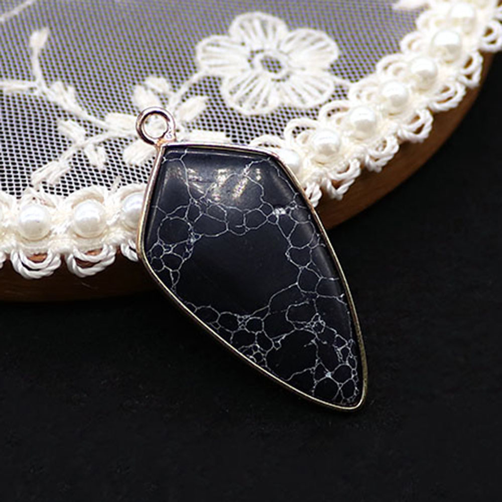 Black Vein Turquoise 